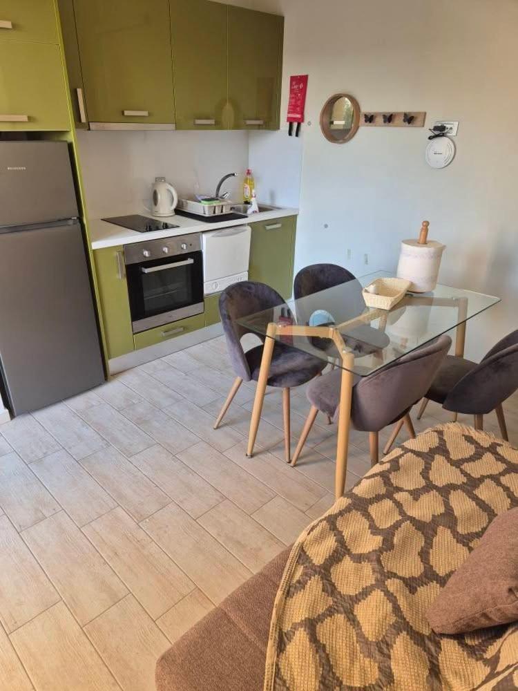 Tzogias Apartments Pan Ласси Экстерьер фото